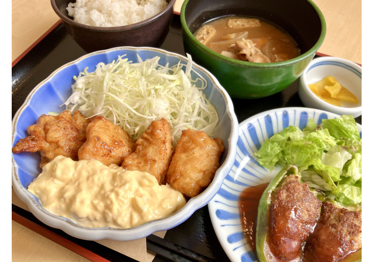 ▼ピーマンの肉詰め&チキン南蛮定食